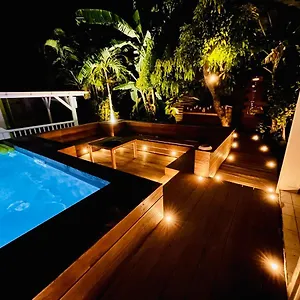 Monarks : Paradise Is Very Nice Villa Sainte-Anne (Grande-Terre)